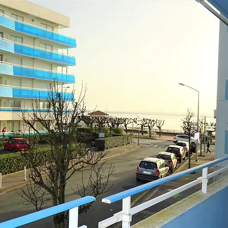 Apartment Tres Agreable Avec Terrasse Au Pied De La Plage - Commerces Et Gare A Pieds - Ref 341 *